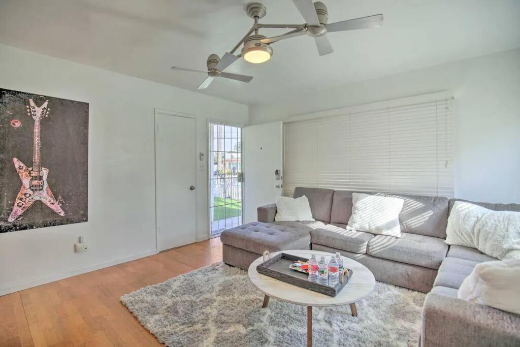 Gorgeous Pacific Beach And Mission Bay Home. Walking Distance To The Bay And Golf Course. Сasa de vacaciones *